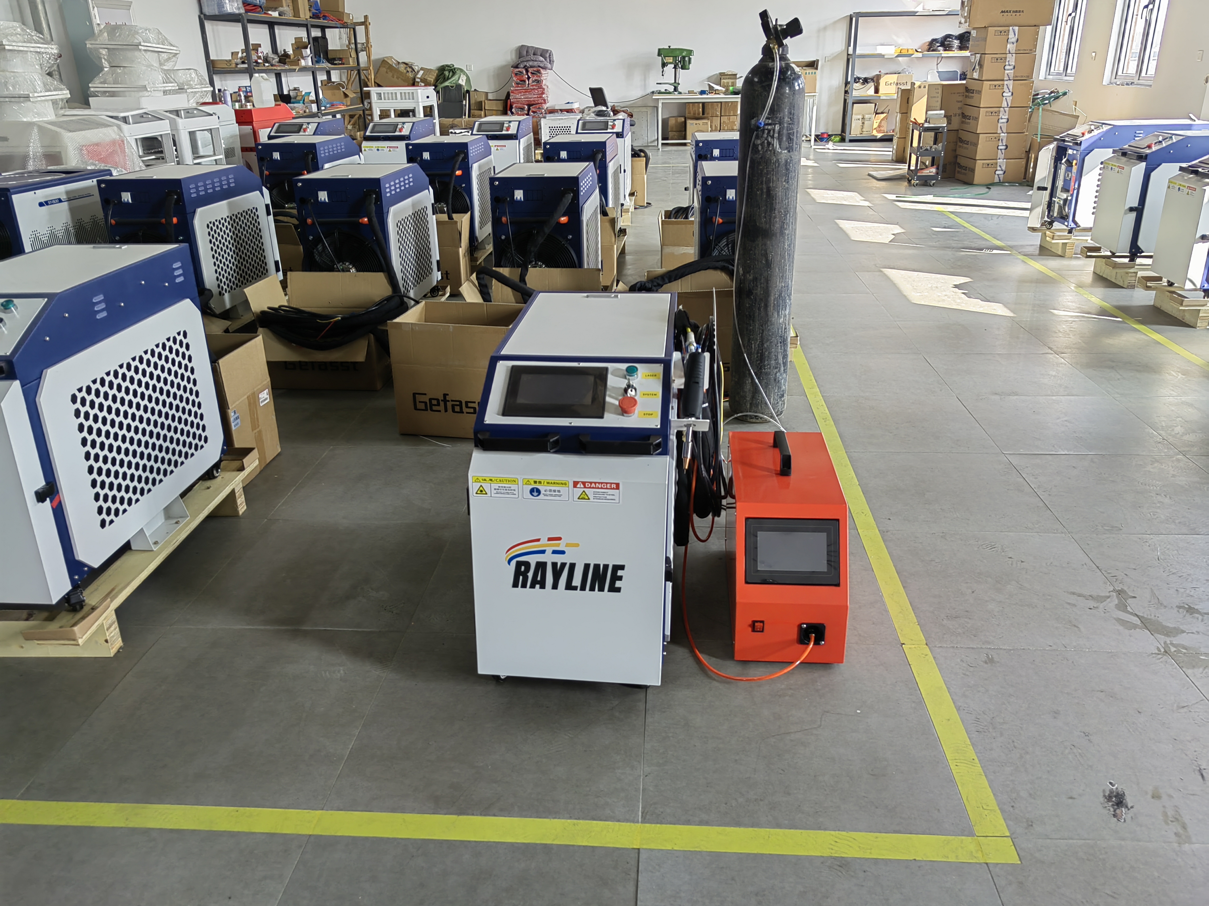 4-in-1 1500W water cooled  Las - Industrial Laser Welder Constant recension och pris